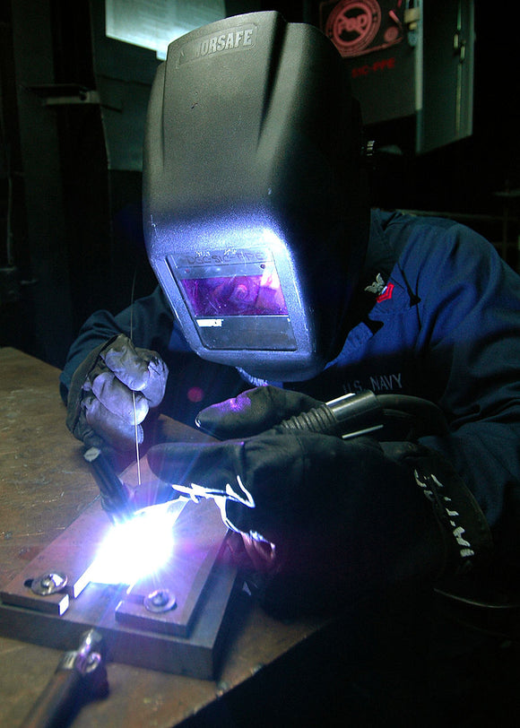 Key questions about welding torch fume extraction